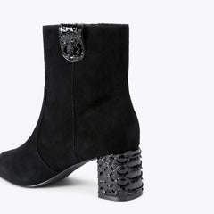 chelsea trim ankle boot
