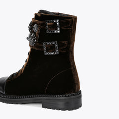 stoop combat boot