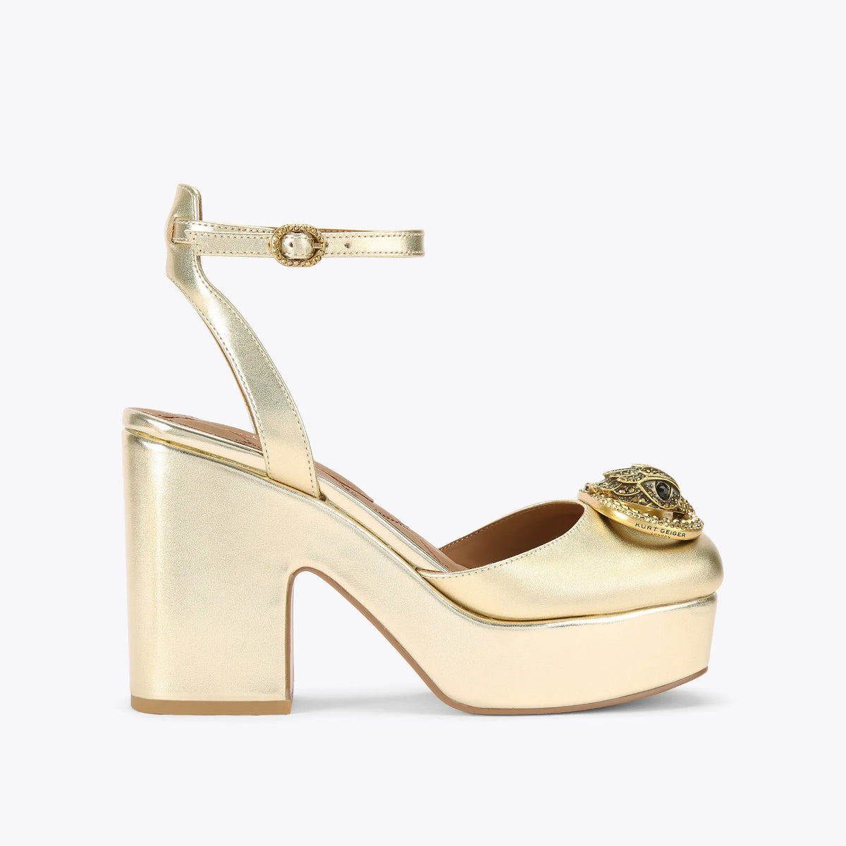 chelsea closed platform heel