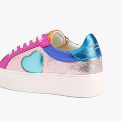 lana heart sneaker