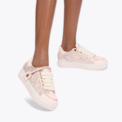 southbank tag sneaker